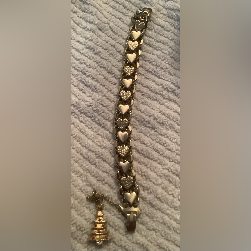 Heart bracelet with Christmas tree charm
